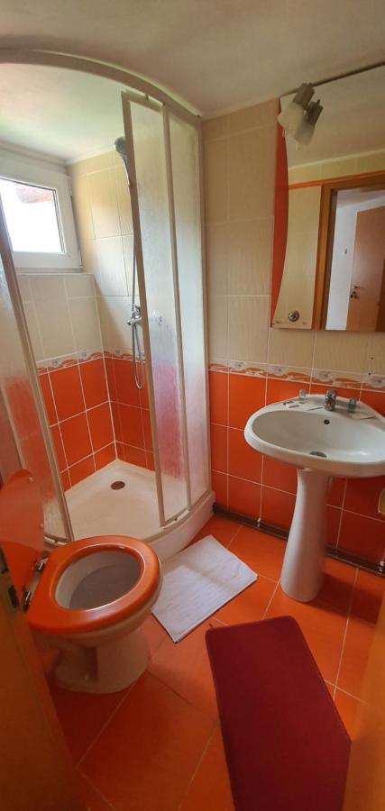 Pensiunea Neba Bran  Bagian luar foto